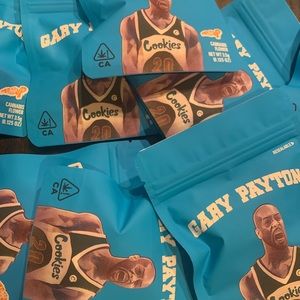 Meet your Posher, Kae